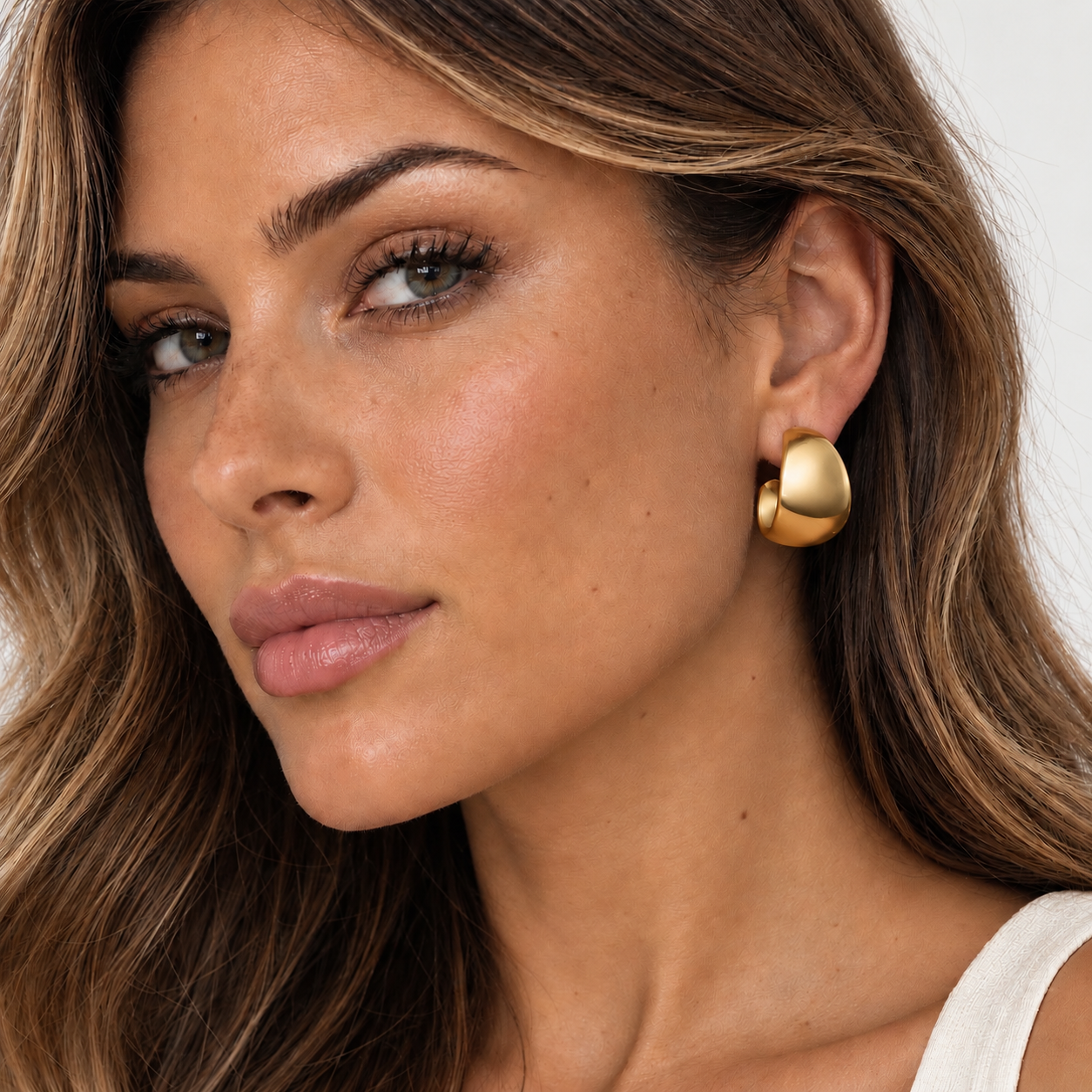Goldie Hoops